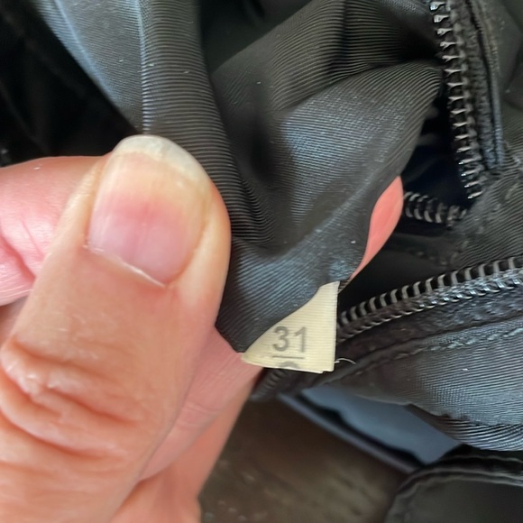 Awes “Prada” Belt Bag - Picture 12 of 15